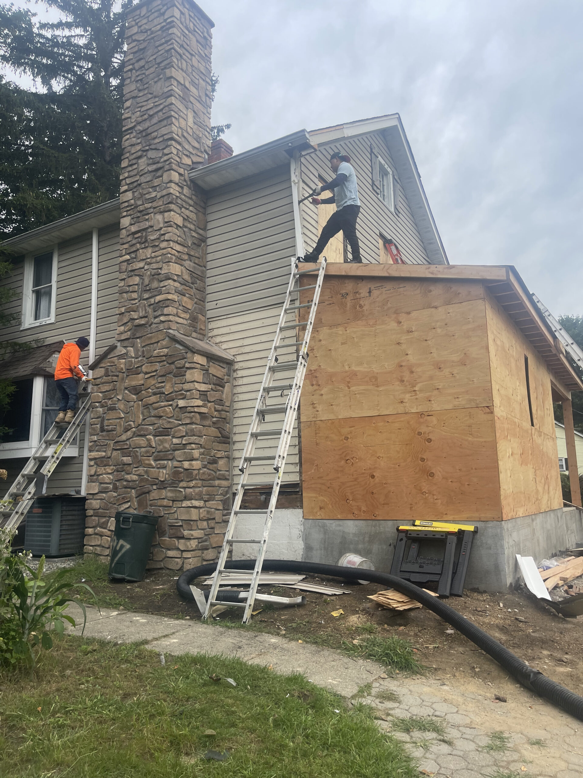 Siding exterior by Liam's Construction