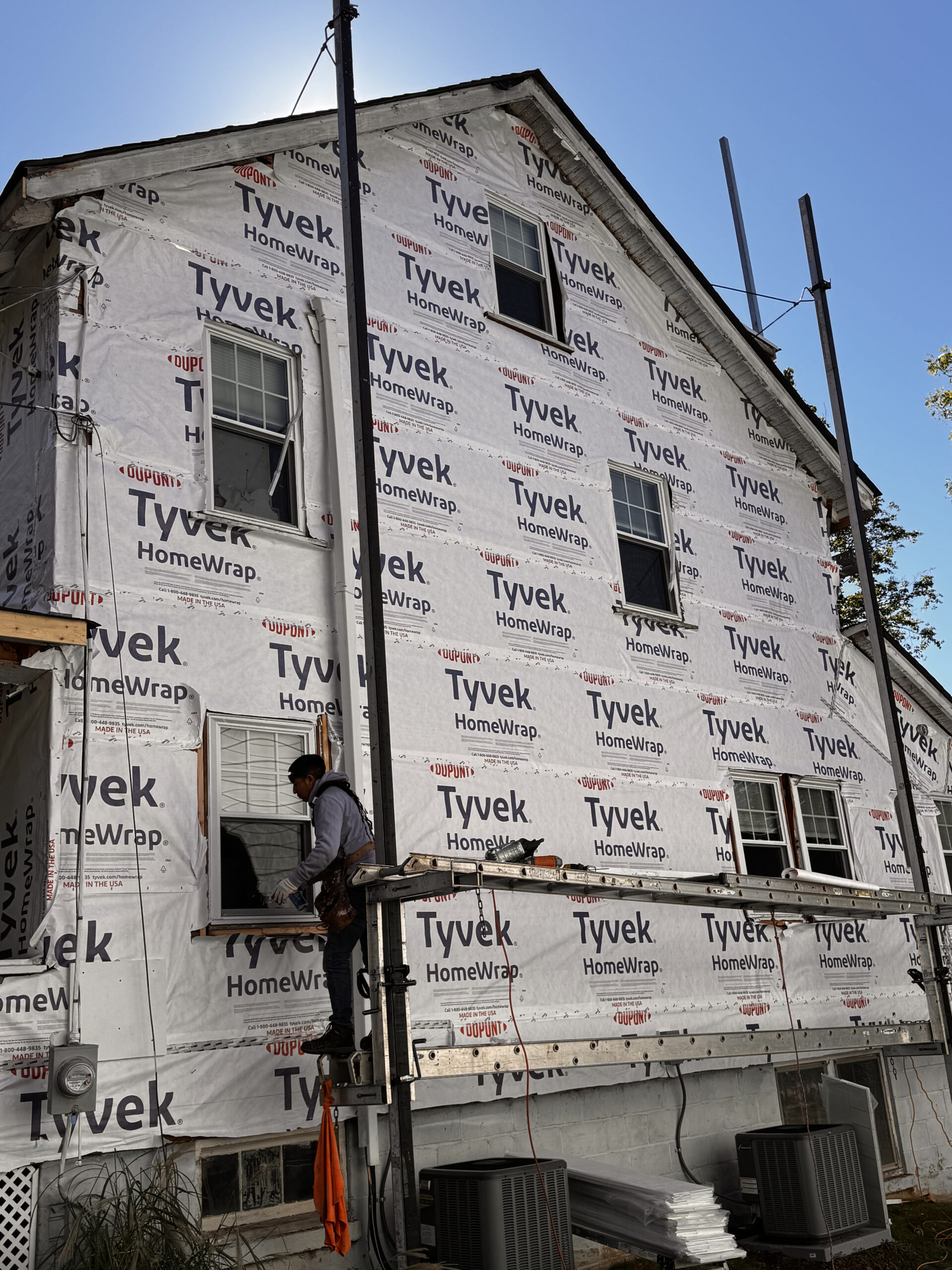 Finished siding by Liam's Construction
